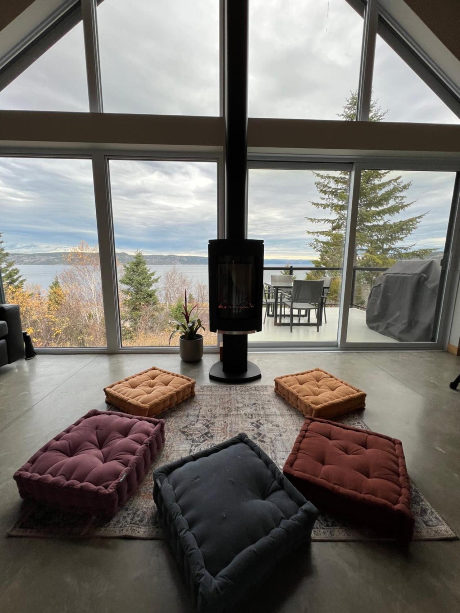 Magical Loft : Breathtaking View & Cozy Fireplace Chicoutimi Esterno foto