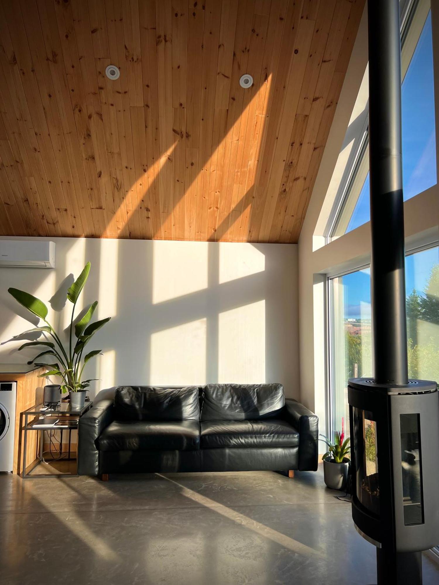Magical Loft : Breathtaking View & Cozy Fireplace Chicoutimi Esterno foto